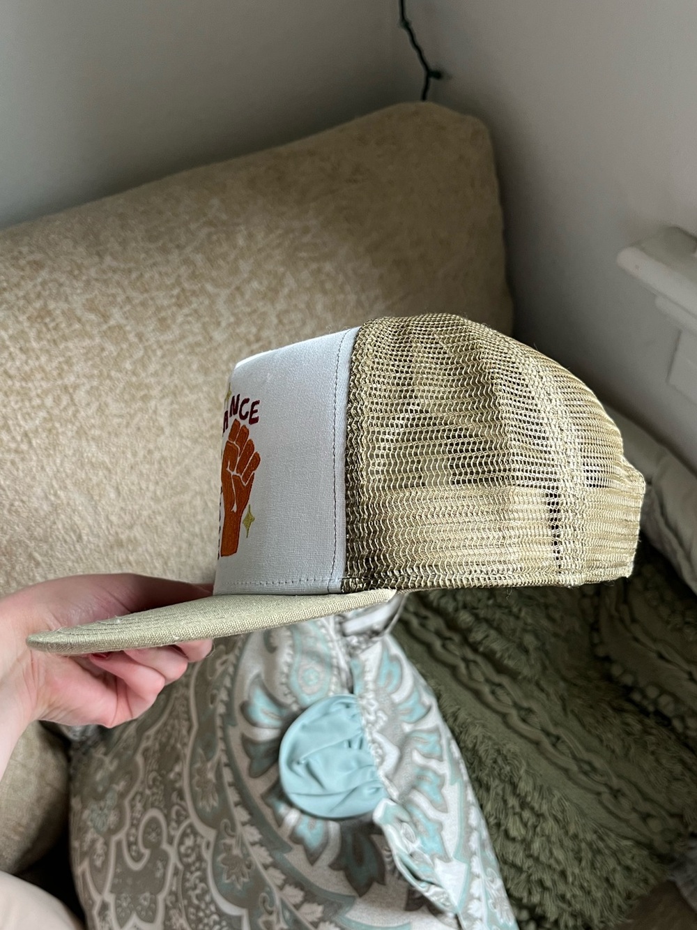 CHNGE Embroidered 'Zero Tolerance' Trucker Hat - Picture 2 of 6